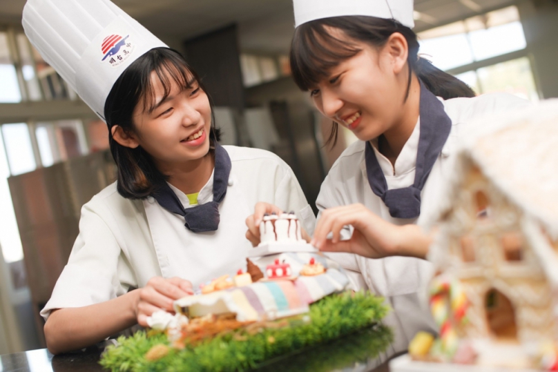明台高中餐飲管理科培育料理達人與年輕主廚的國際廚藝特色