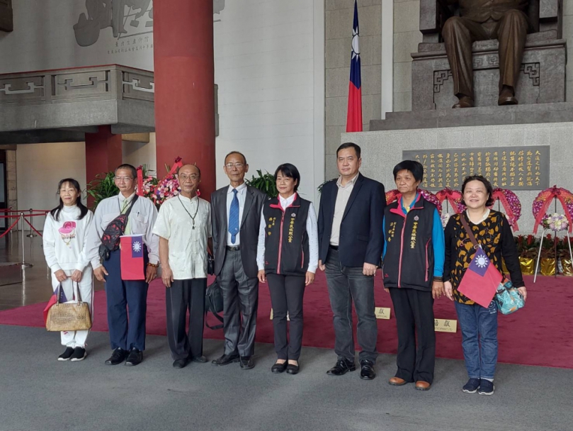 紀念國父逝世98周年  國父紀念館推出書香藝文多元活動  中華民族致公黨副主席冉齡軒率領中央委員暨黨員前往追思