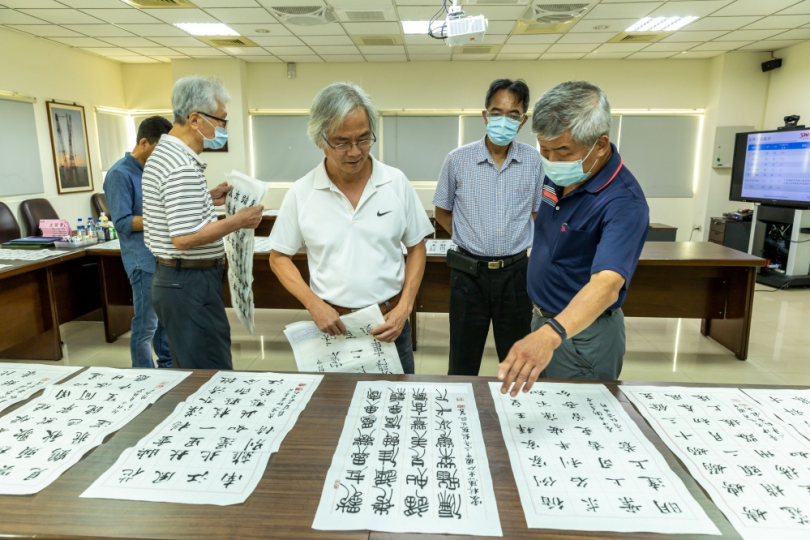 第六屆上緯諒茶獎書法比賽初賽