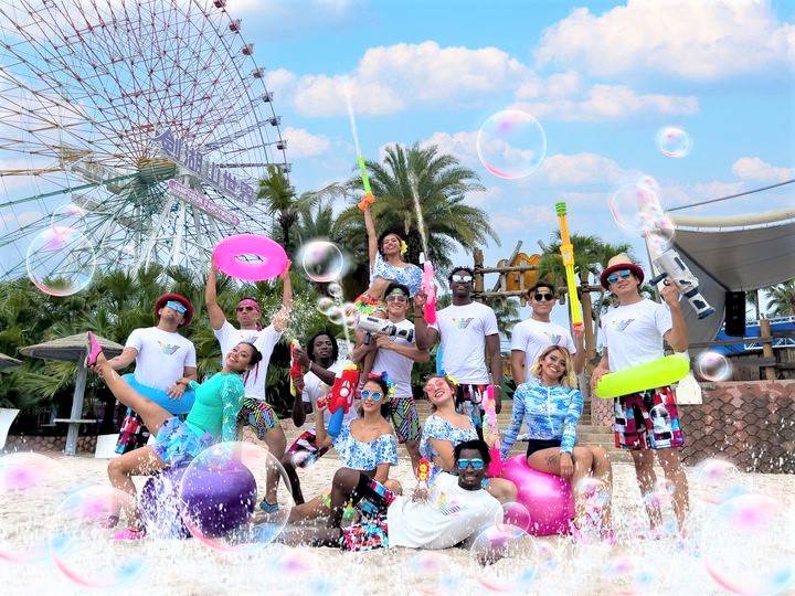 雲林劍湖山世界全台唯一水陸空一票玩到底 暑期大秀「飛天水超人」震撼、驚喜 穿比基尼或三角泳褲門票只要99元！