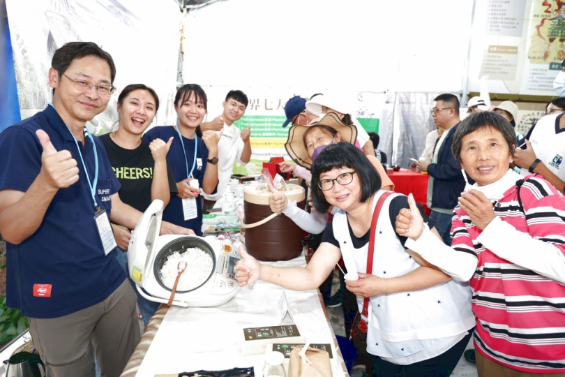 逛茶博認識早熟、節水新好米 讓您吃飯也能力行減碳