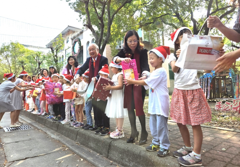 雲林環球「心願樹」禮物募集達陣 環科幼兒園「星願 心願」幸福永流傳〜