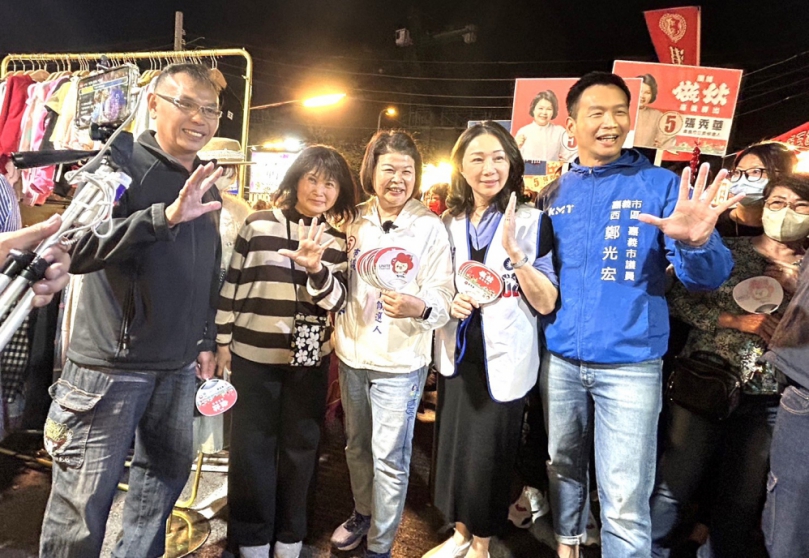 李佳芬陪嘉義市立委候選人張秀華湖美夜市掃街拜票 期許攜手韓國瑜發展雲嘉生活圈〜