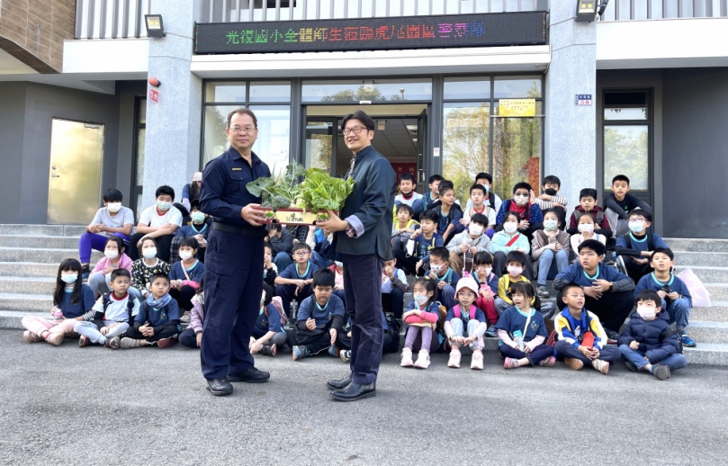 雲林虎尾光復國小師生參訪中科虎尾園區保二虎尾小隊 落實法治教育與毒品危害、防詐及交通安全觀念向下扎根〜