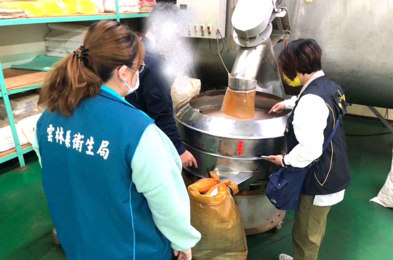 雲林縣衛生局持續追查檢出蘇丹色素問題產品流向 確保消費食安與健康〜