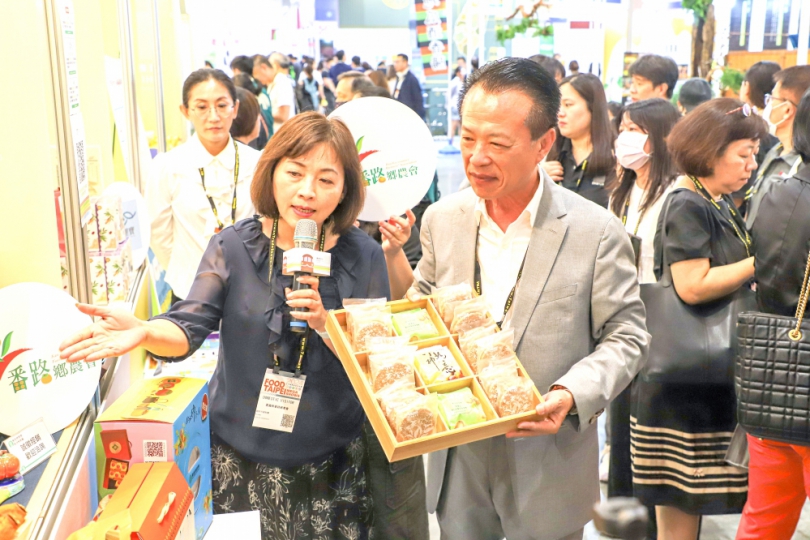2024台北國際食品展登場 嘉義縣長翁章梁率業者行銷「嘉義優鮮」精品！