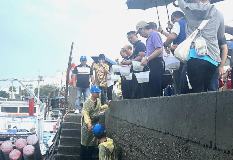 台塑企業攜手雲林區漁會辦理魚苗放流作業 累計18年來放流數高達849.81萬尾 顯著提升漁業資源再生力！