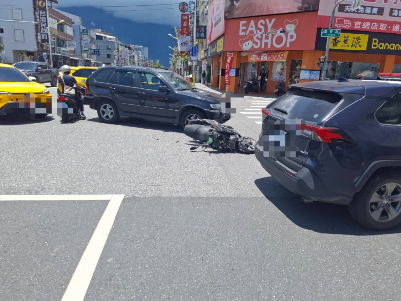 路口側撞駕駛無故離開現場｜花警依法調查偵辦