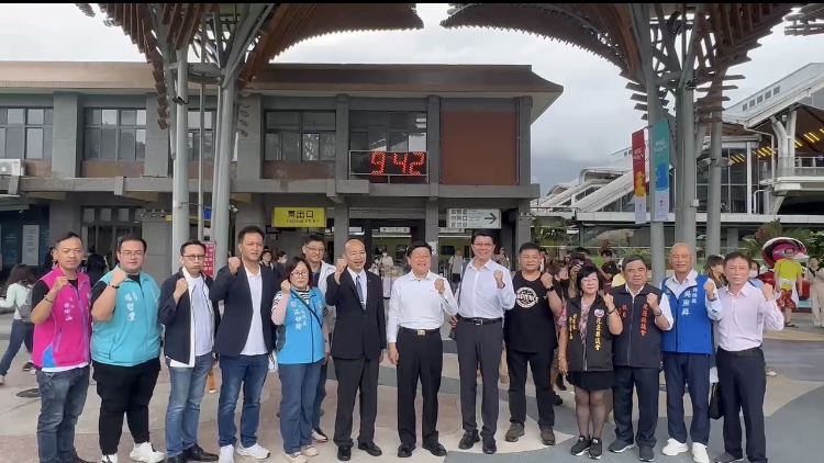 守住民主｜韓國瑜花蓮力挺傅崐萁，呼籲7/26日「不同意罷免」！