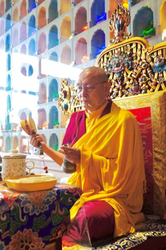 增善緣 功德 利益眾生 懸掛風馬旗暨祈福除障大法會 貢確丁增誠蓮曲佩仁波切主法