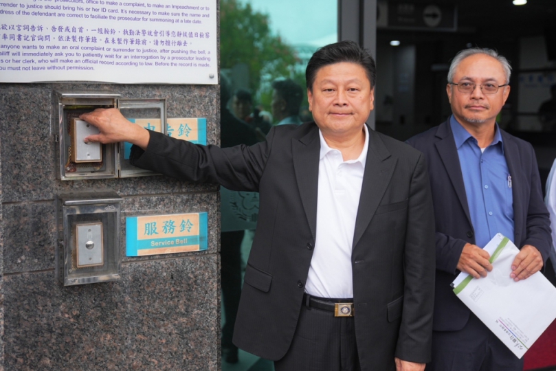 立委傅崐萁按鈴控告議長張峻6條大罪