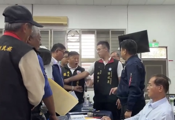 議長張峻:「他(立委傅崐萁)罵我黑道流氓、民主之恥,一定告!」