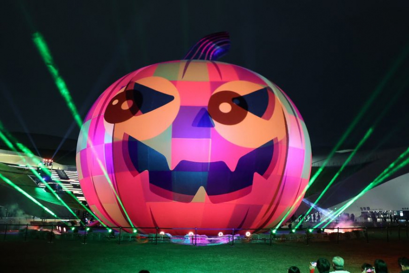2025年高雄萬聖節燈光秀在衛武營戶外廣場啟動