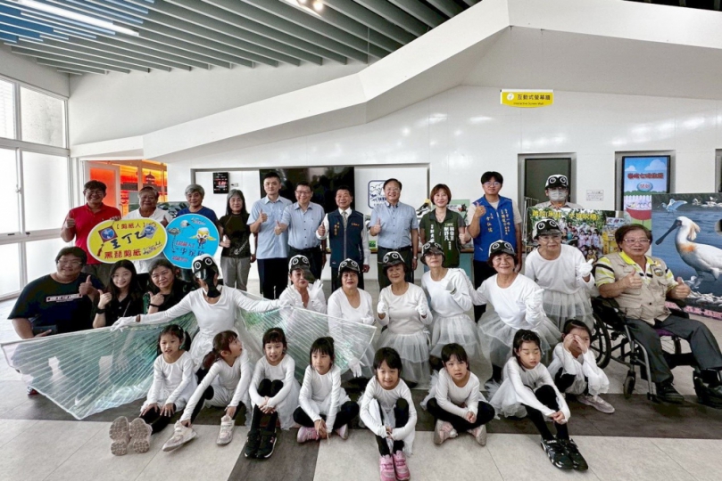 【吹糖人】.【剪紙人】.【鋁罐人】黑琵水雉三項特展 16日七股遊客中心登場