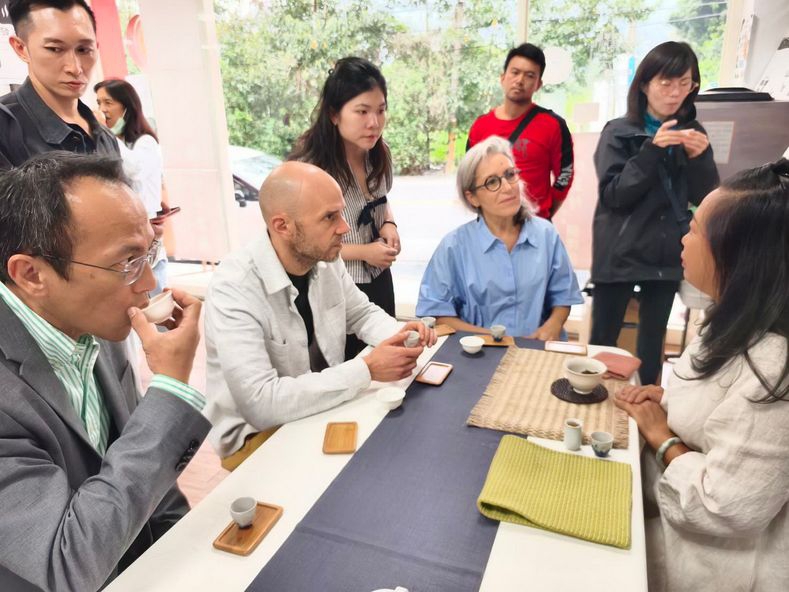 高雄原生山茶榮獲法國AVPA世界茶葉大賽金獎等佳績