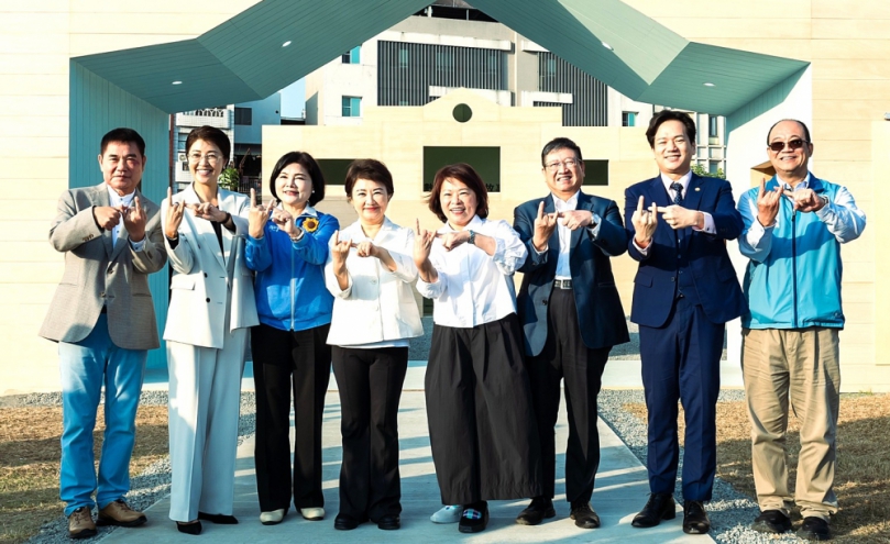 城市即展場! 320+1嘉義市城市博覽會盛大開幕 市長黃敏惠攜手8縣市首長見證木都新篇章〜