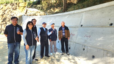 東勢區隆興里東坑路修復完工 民政局長吳世瑋：保障農產運輸與通行安全