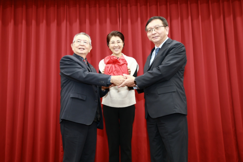 竹山工業區廠商協進會理事長交接 許縣長到場監交祝賀