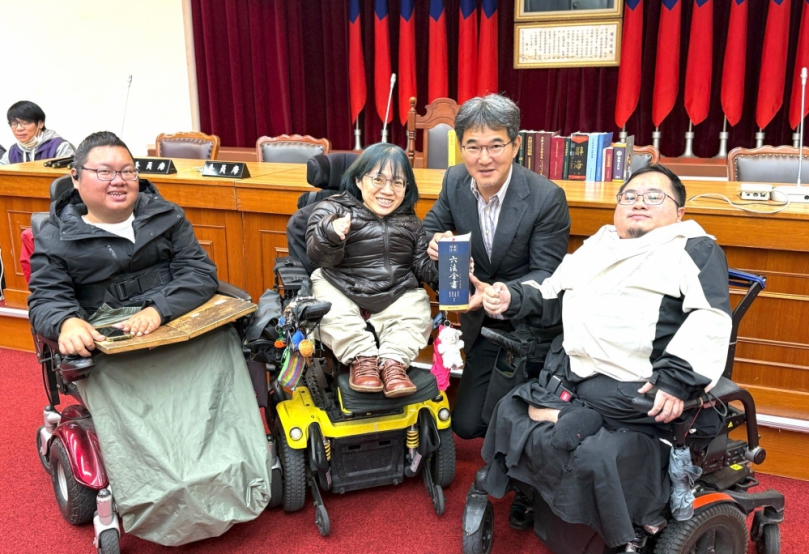 雲林立委劉建國召開身權法修法公聽會 邀身障團體與部會官員共同討論 下周啟動逐條審查 落實確保身心障礙者權益!