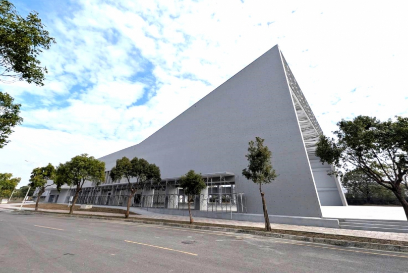 雲林虎科大高鐵校區迎新春 產學大樓與航訓中心即將啟用！