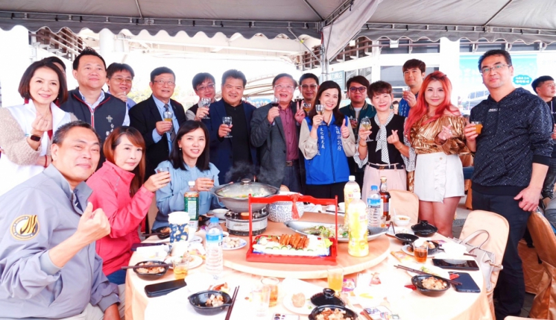 雲林口湖鹽味餐桌閃耀登場 藝人王彩樺、羅時豐等人熱唱 星佐海味共譜雲嘉南熱鬧饗宴〜