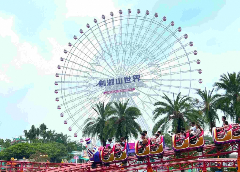 雲林劍湖山世界3月起推《耐斯歌廳秀》 群星輪番開唱 暢玩樂園再看經典歌廳秀！