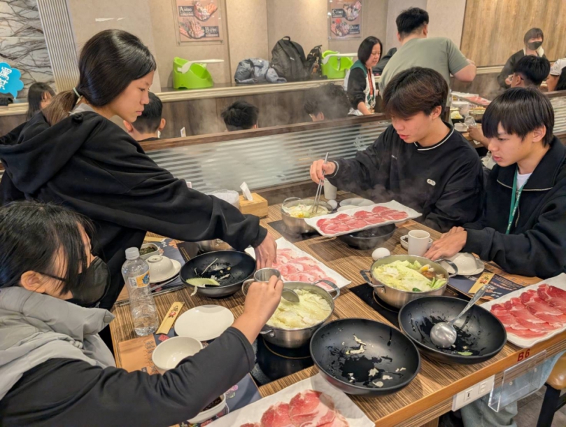 火鍋世家老闆鄭加成 連續四年的暖心餐 家扶少年滿載幸福回憶