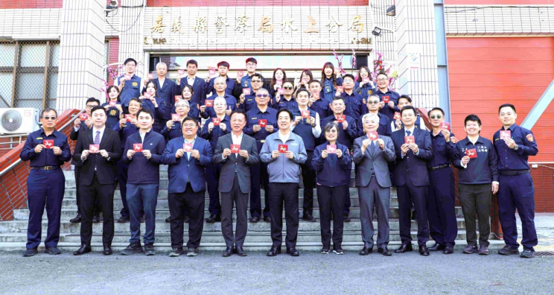 總統賴清德春節前夕慰勉嘉義縣警察、海巡人員辛勞 指行政院已核定調整警勤加給表 全國約6萬警察同仁受惠！