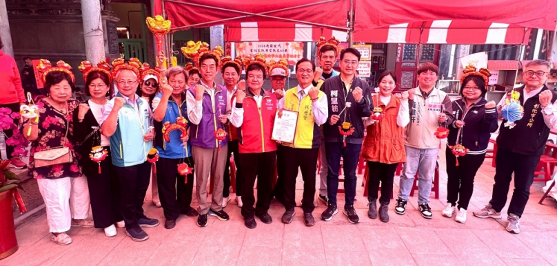 彰化家扶古早燈籠義賣開幕。（照片家扶提供）