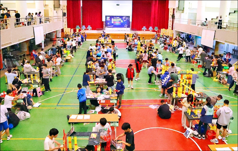 高雄科技積木創意賽58隊拚全國賽門票