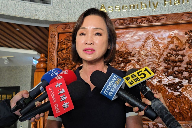 柯志恩對核二核三重啟對台灣好就樂觀其成