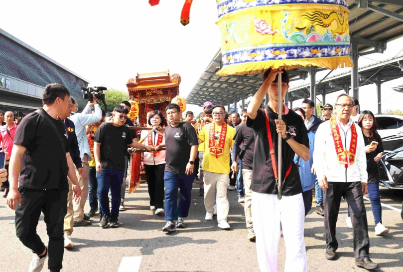 2026媽祖駕道福佑國道 雲林縣長張麗善等人並籲請用路人 行車遵守交通規則 快樂出門平安回家!