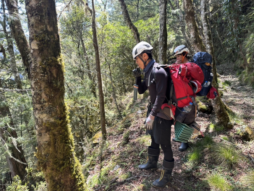失聯4天｜死裡逃生，喀西帕南山協作獲救，花蓮消防跨單位搜救，直升機成功吊掛送醫！