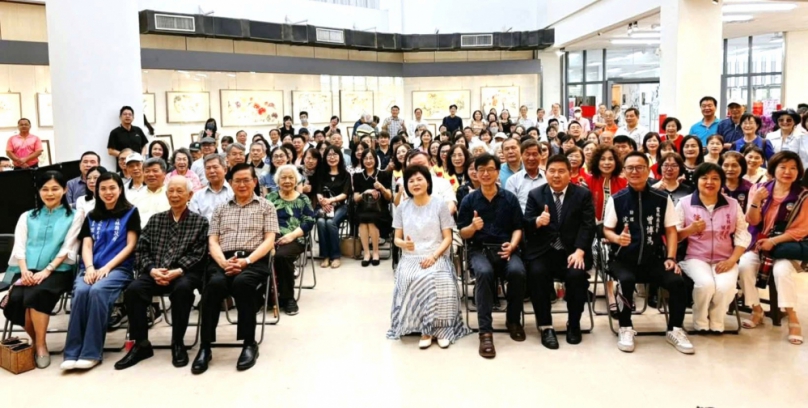 豐饒之海〜雲林知名畫家高惠芬邀請展開幕 來賓與觀展民眾擠爆會場 三大主題作品展現對土地與生命深刻觀照！