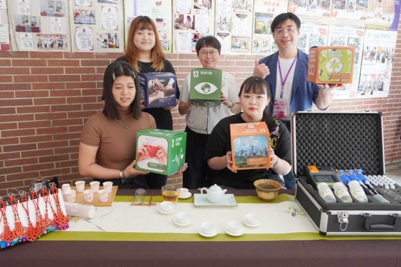 大學申請入學面試，大葉展現實作教學成果。（照片大葉提供）