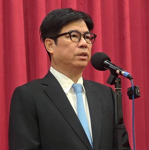 黃國昌挺柯批賴最終決定在高雄市民