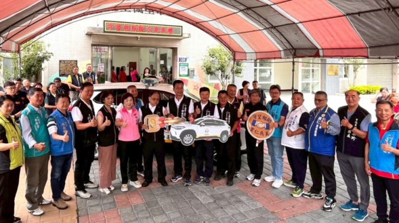 守護1.8萬居民安全！ 中市補助大雅三里聯防里隊汰換巡邏車 民政局長吳世瑋：打造更堅實安全防護網