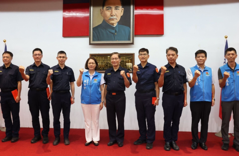 苗栗縣警察局6月份月報 賴香伶副縣長頒獎表揚優秀員警