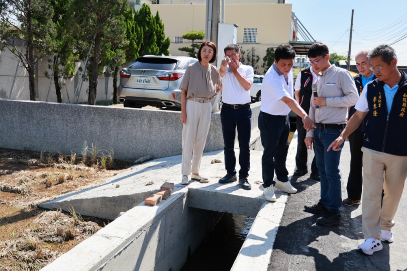 許縣長勘查草屯10件基層建設 改善民眾生活環境