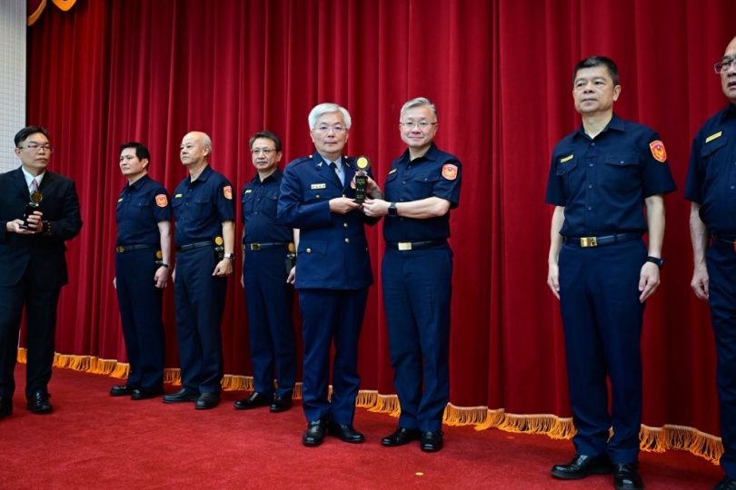 張榮興署長兼顧紀律與信任領導風格 高哲翰專文