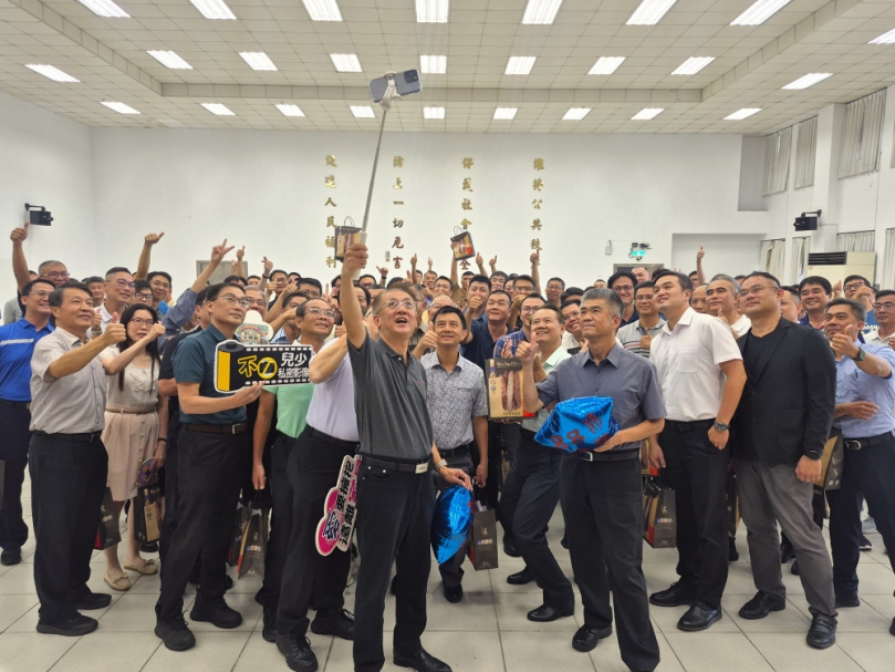 嘉義縣警察局慰勞警察爸爸辛勞 首度舉辦父親節歡慶會祝福