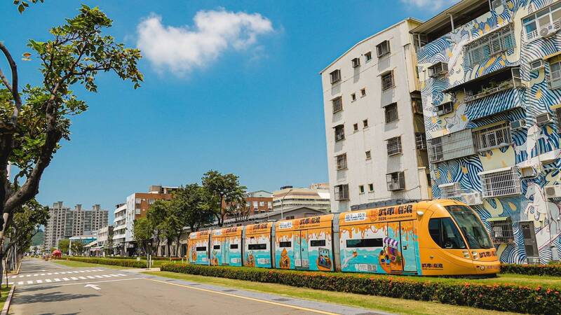80攤車加11樂團城市嶼浪「牽絲市集」10月3日起高雄駁二登場