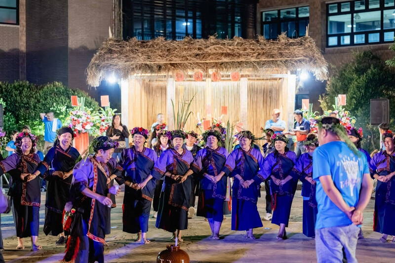 高雄甲仙小林大武壠族夜祭10/24迎太祖重現百年祭儀