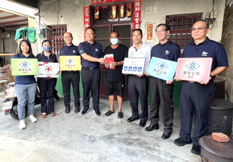 台塑企業攜手雲林縣紅十字會致贈沿海7鄉共1372戶中秋節關懷禮金 積極關心弱勢家庭傳送溫情 善盡企業社會責任!