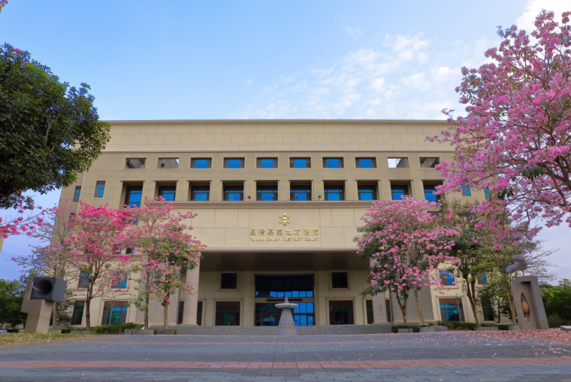 嘉市出租公寓傳命案 水果刀插胸口 60歲男身中多刀死亡 兇嫌72歲鄰房陳姓房客落網 法院裁定羈押
