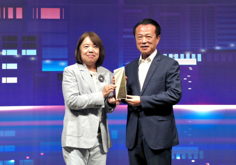 天下標竿城市頒獎 嘉義縣長翁章梁三連霸 縣市長施政滿意度調查全國第一 感謝縣民肯定！