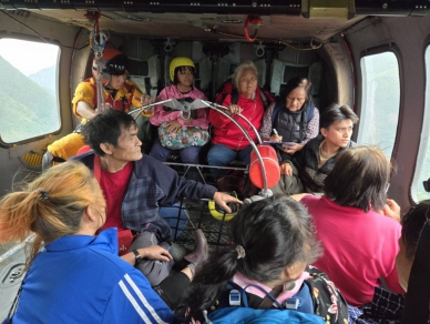 第一次搭直升機｜強震7.2，受困大同大禮部落9人脫困，太魯閣國家公園內唯一還有人居住的部落。