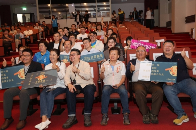 水里影展凝聚在地元素綻放新風華 許縣長感動:不輸金馬獎 縣府支持擴大續辦