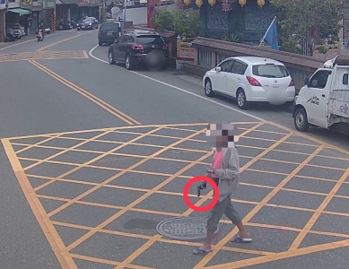 西部牛仔現代版｜拖鞋男攜槍逛大街，吉安警逮捕法辦！