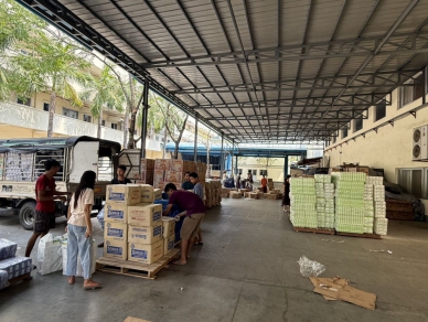 前進緬甸｜法鼓山勘災團抵緬，拜會大使、採購緊急物資送災區 ！